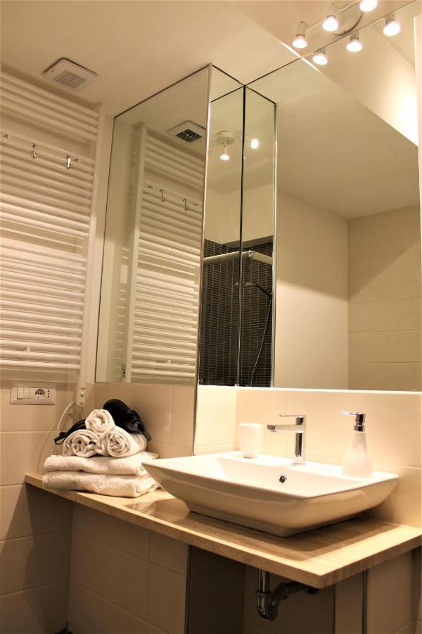 Residence Pola Catania Luaran gambar